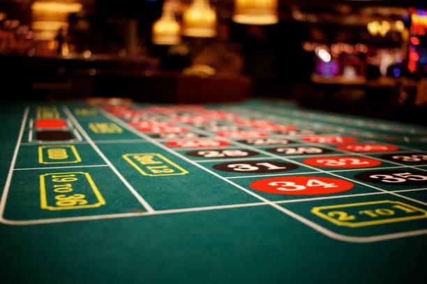 Live dealer baccarat table on mobile